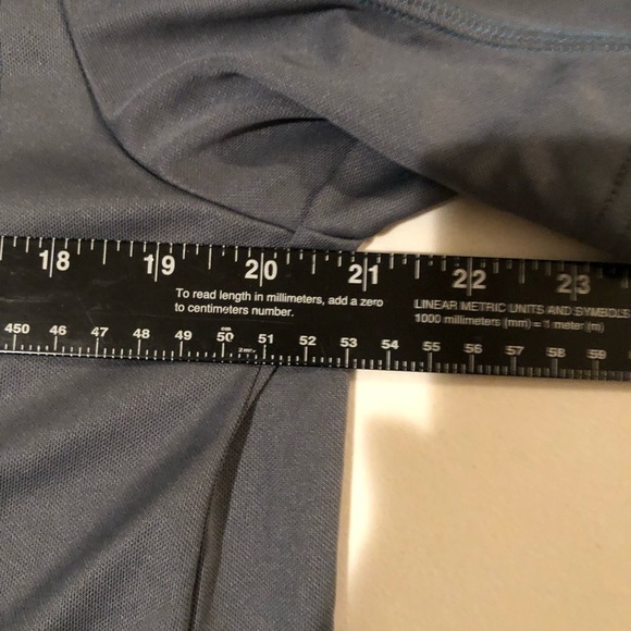 Adidas Climate Men’s large grey climate control tee - Picture 4 of 6